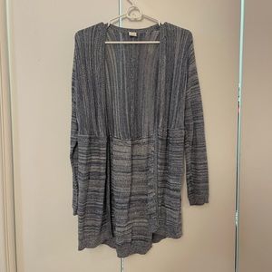 blue & white loose stitched cardigan size xs, Brand: wild pearl